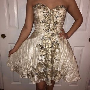 Homecoming/ formal/ prom dress, size 6